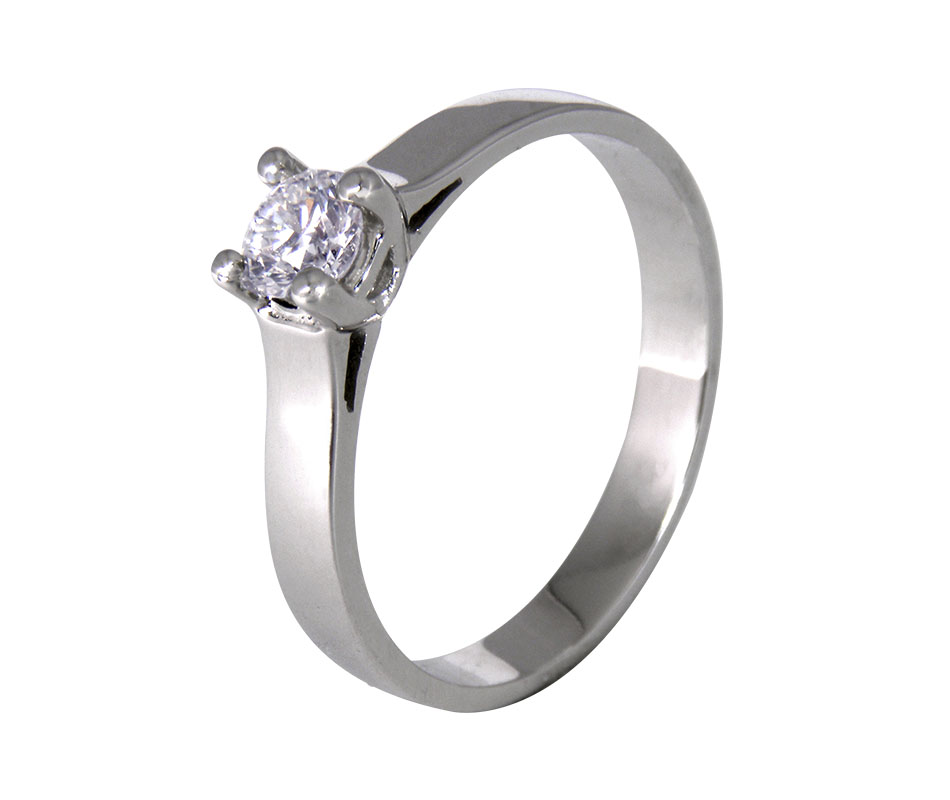 Anillo de oro blanco de 18K modelo solitario con diamante central