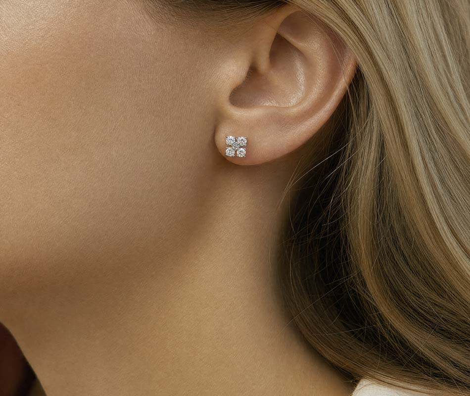 Pendientes modelo racimo con diamantes en talla brillante - Imagen 2