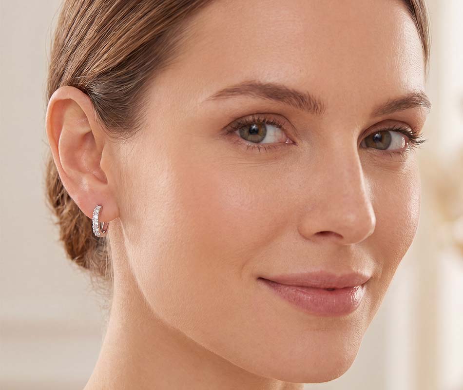 Pendientes aretes con 14 diamantes en talla brillante - Imagen 2