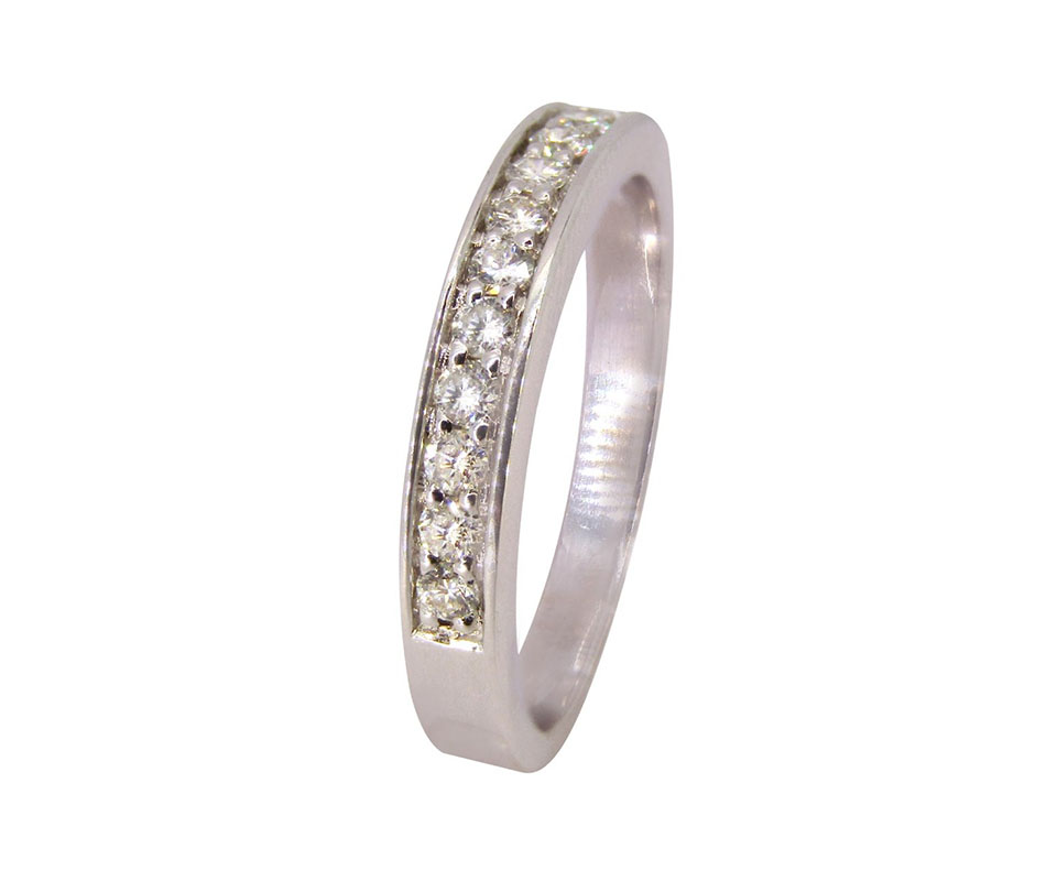 Media Alianza en oro blanco de 18k con 12 diamantes